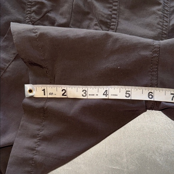 World Wide Sportsman Brown Cargo Shorts Versatile Functional 6”Inseam Nylon Sz 4 - Picture 7 of 11